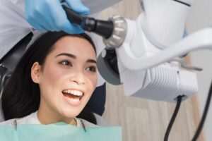 woman-dentist